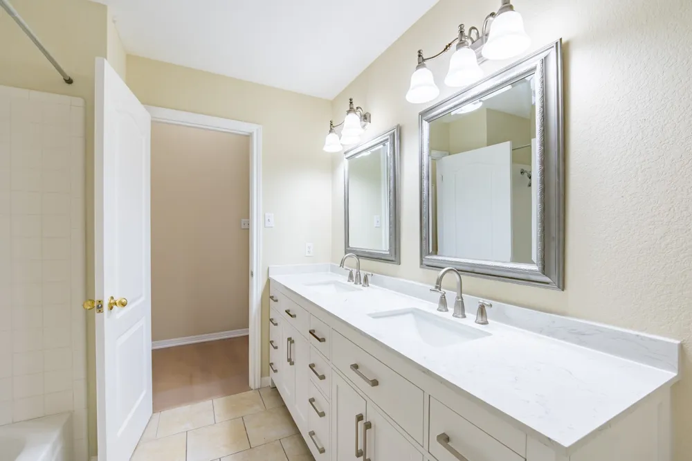 10204 Andora Drive Austin, TX 78717