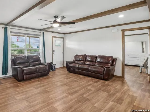 2629 Fm 1332 Jourdanton, TX 78026