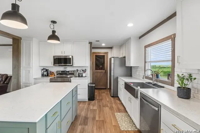 2629 Fm 1332 Jourdanton, TX 78026