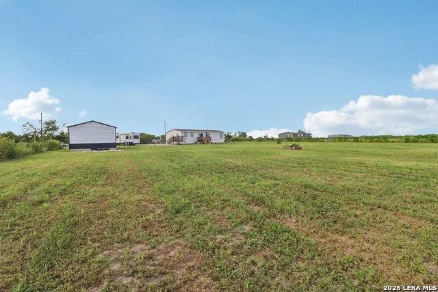 2629 Fm 1332 Jourdanton, TX 78026