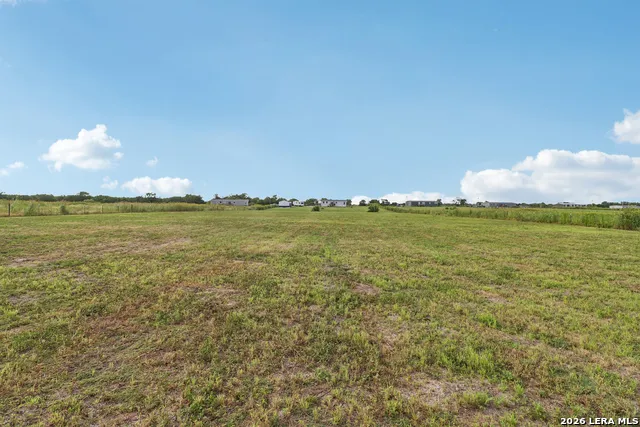 2629 Fm 1332 Jourdanton, TX 78026