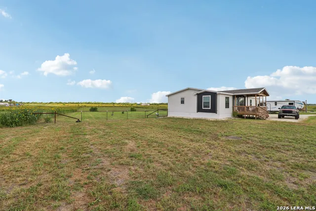 2629 Fm 1332 Jourdanton, TX 78026