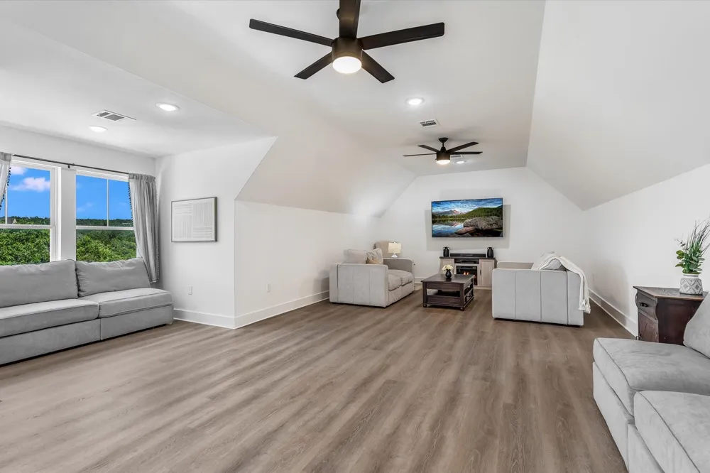 224 Kellog Fischer, TX 78623