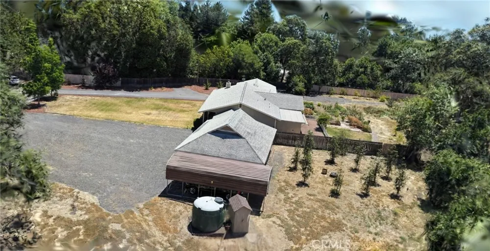 8960 East Redwood Valley, CA 95470