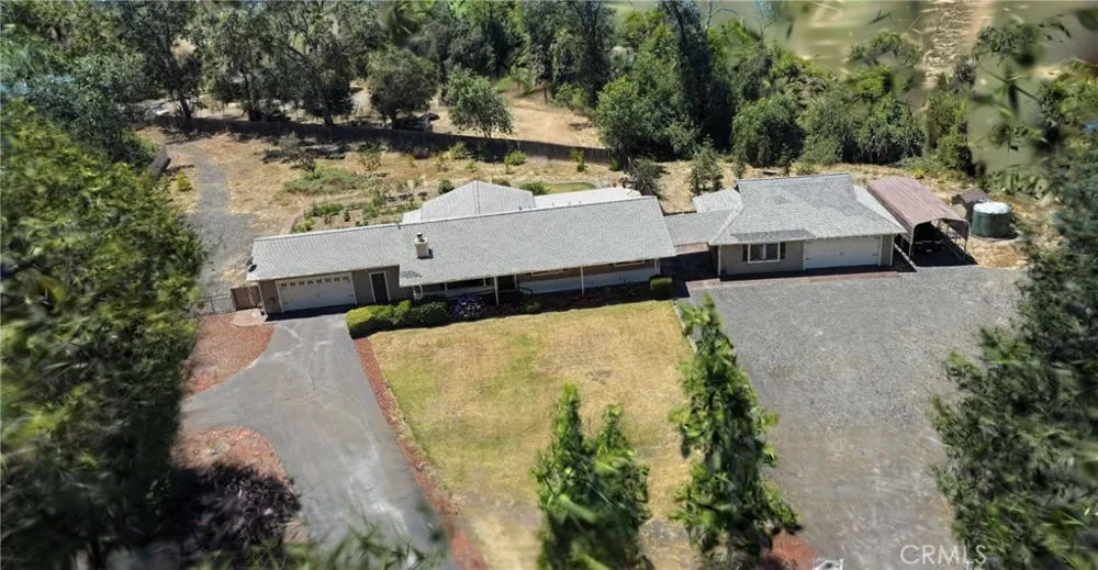 8960 East Redwood Valley, CA 95470