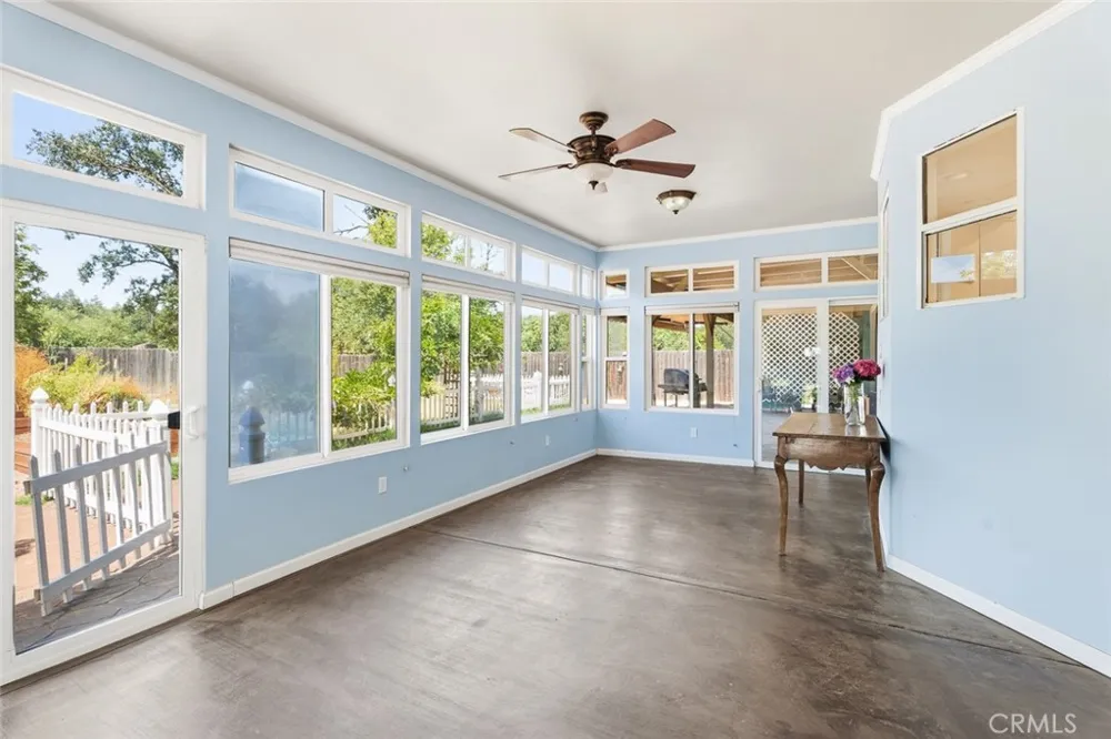 8960 East Redwood Valley, CA 95470