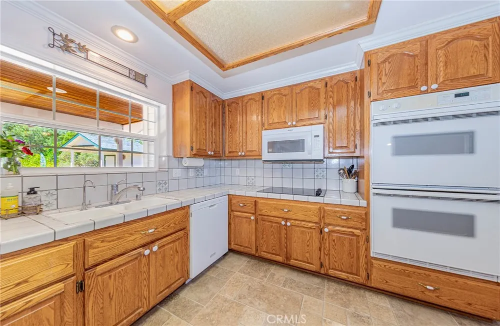 53235 Finegold Creek Court North Fork, CA 93643