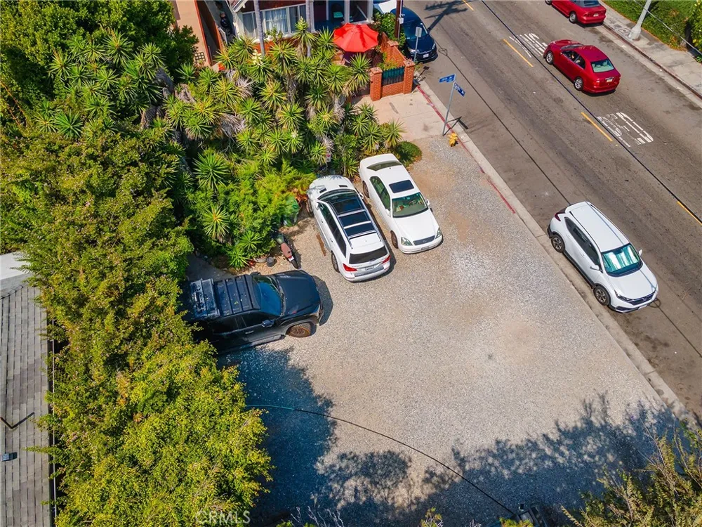 1909 Pacific Avenue Venice, CA 90291