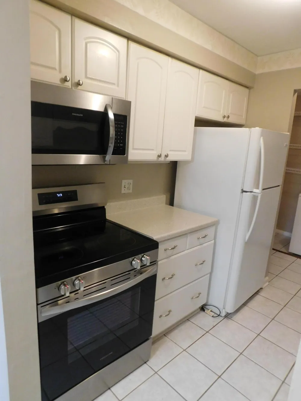 30042 W 12 Mile Road #52 Farmington Hills, MI 48334