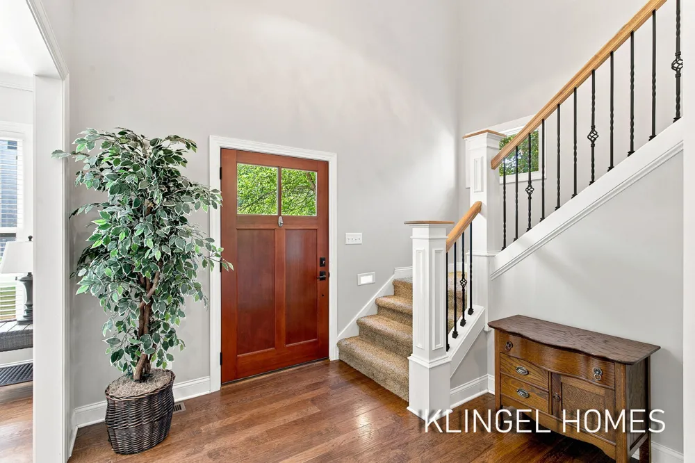 16373 W Willow Drive Spring Lake, MI 49456
