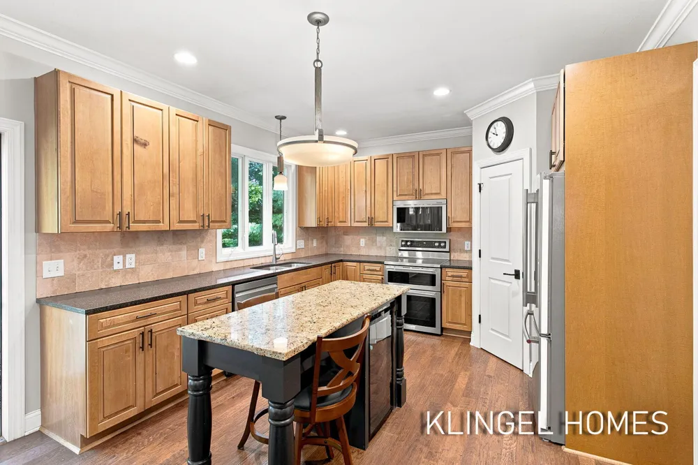 16373 W Willow Drive Spring Lake, MI 49456
