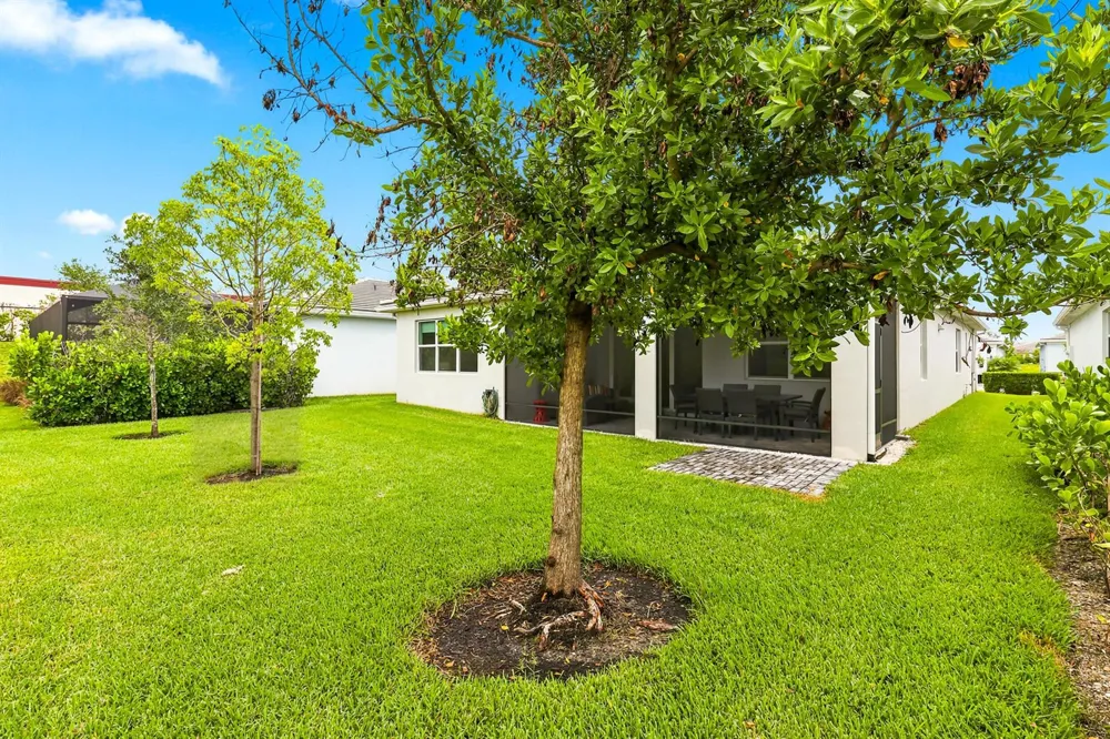 11724 SW Aquila Way Port St. Lucie, FL 34987