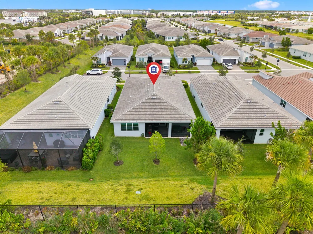 11724 SW Aquila Way Port St. Lucie, FL 34987