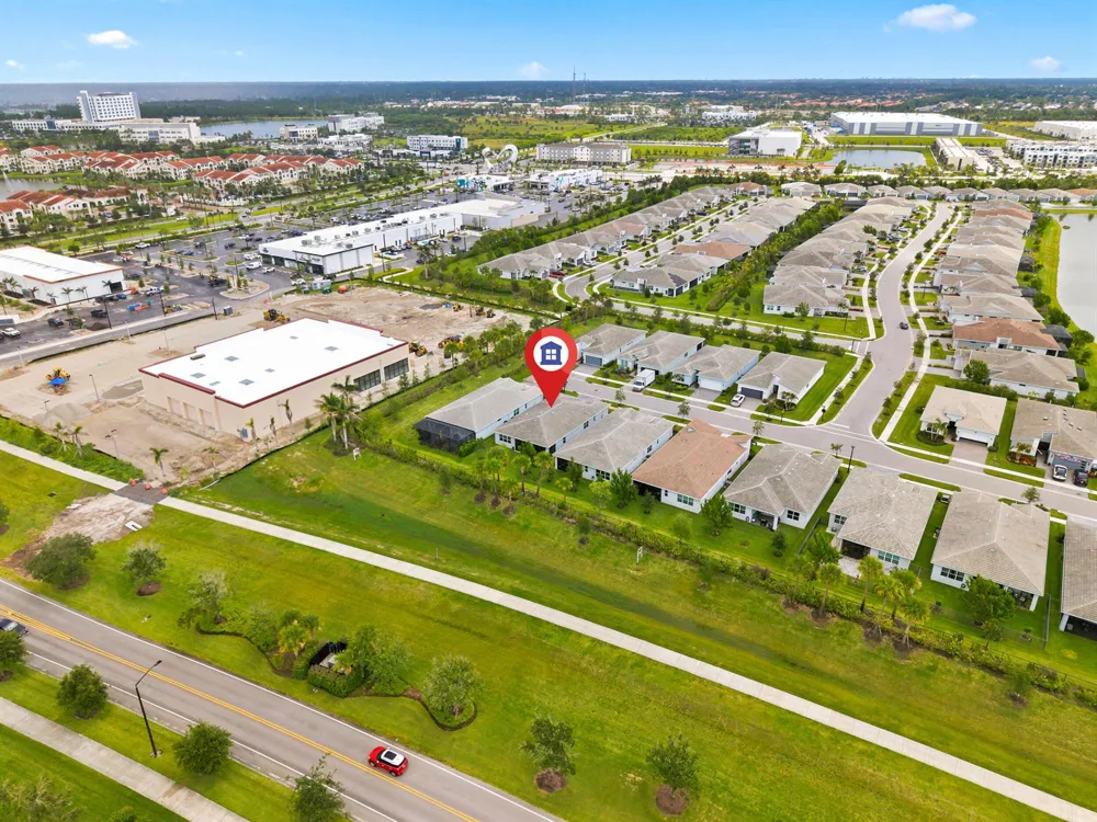11724 SW Aquila Way Port St. Lucie, FL 34987