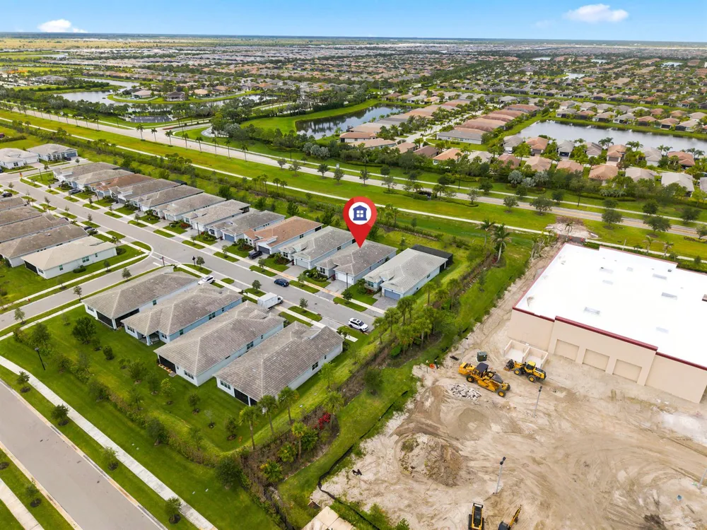 11724 SW Aquila Way Port St. Lucie, FL 34987
