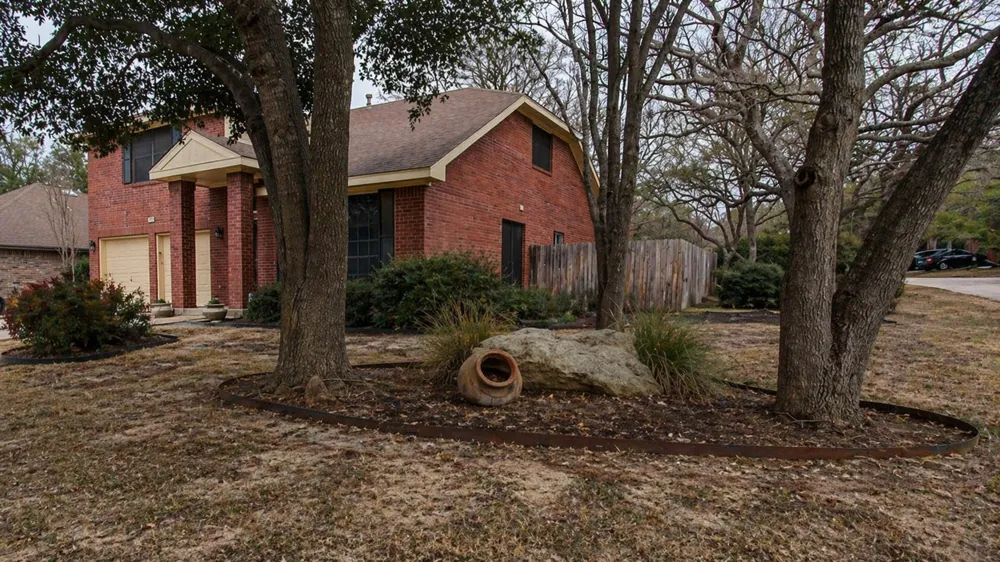 12900 Medina River Way Austin, TX 78732