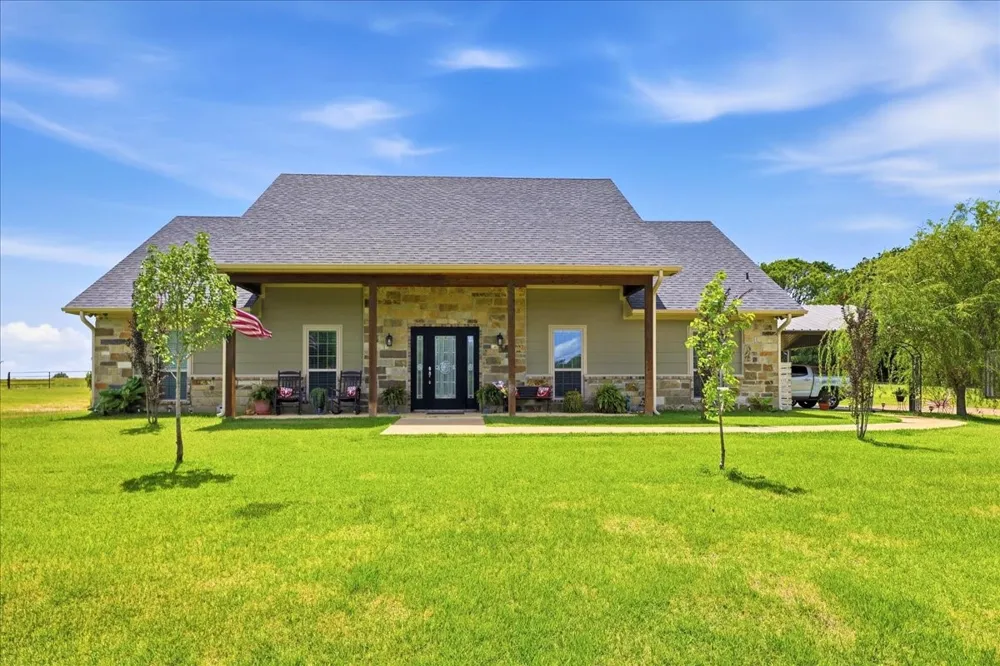 12800 County Road 1311 Malakoff, TX 75148