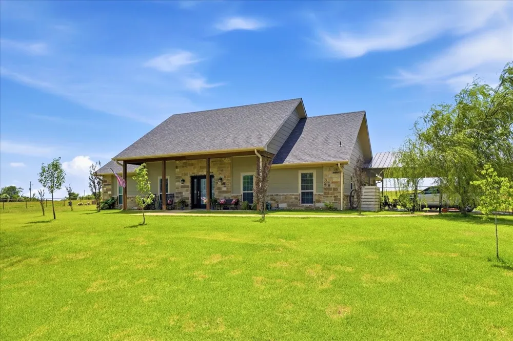 12800 County Road 1311 Malakoff, TX 75148