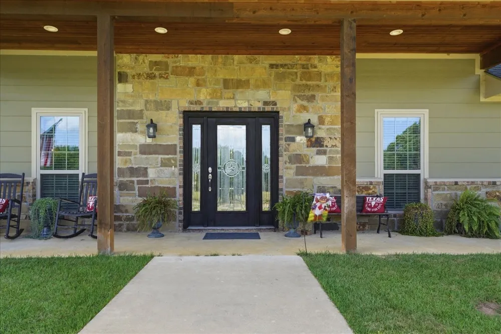 12800 County Road 1311 Malakoff, TX 75148