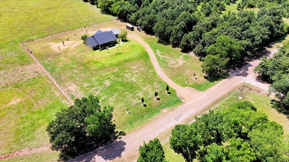 12800 County Road 1311 Malakoff, TX 75148