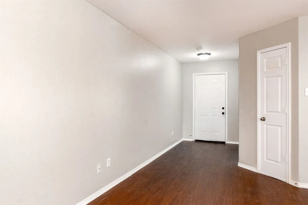 806 White Fields Way Arlington, TX 76002