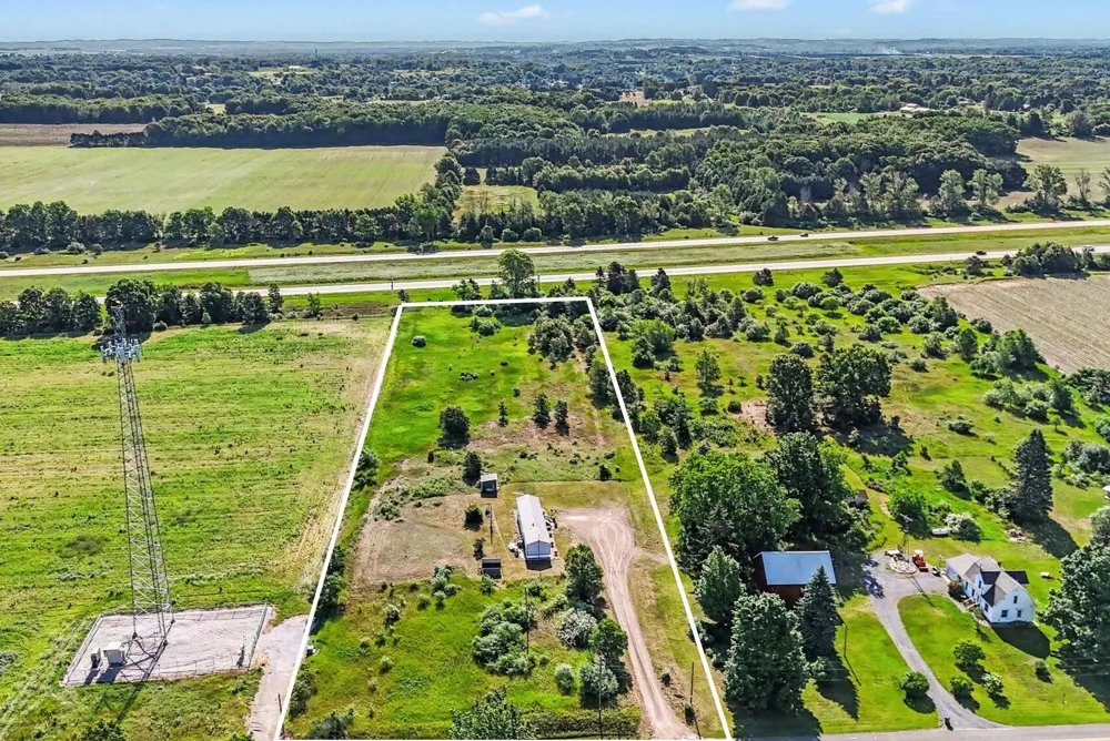 3598 64th Avenue Hart, MI 49420