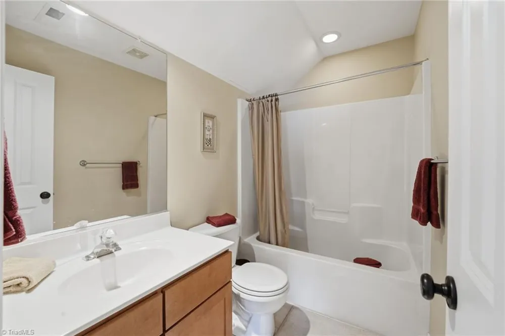 109 Rosewalk Lane Advance, NC 27006
