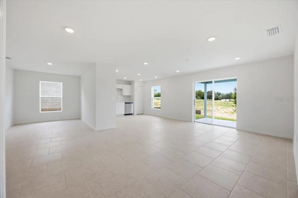 3016 CASCADE CIRCLE Lake Wales, FL 33898