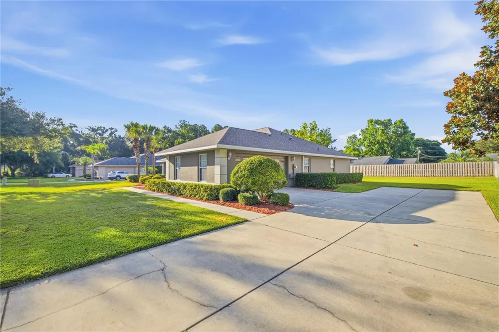 4460 SE 106TH STREET Belleview, FL 34420