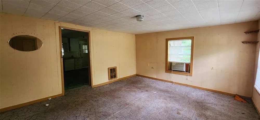 262 Highway 95 S #A Smithville, TX 78957