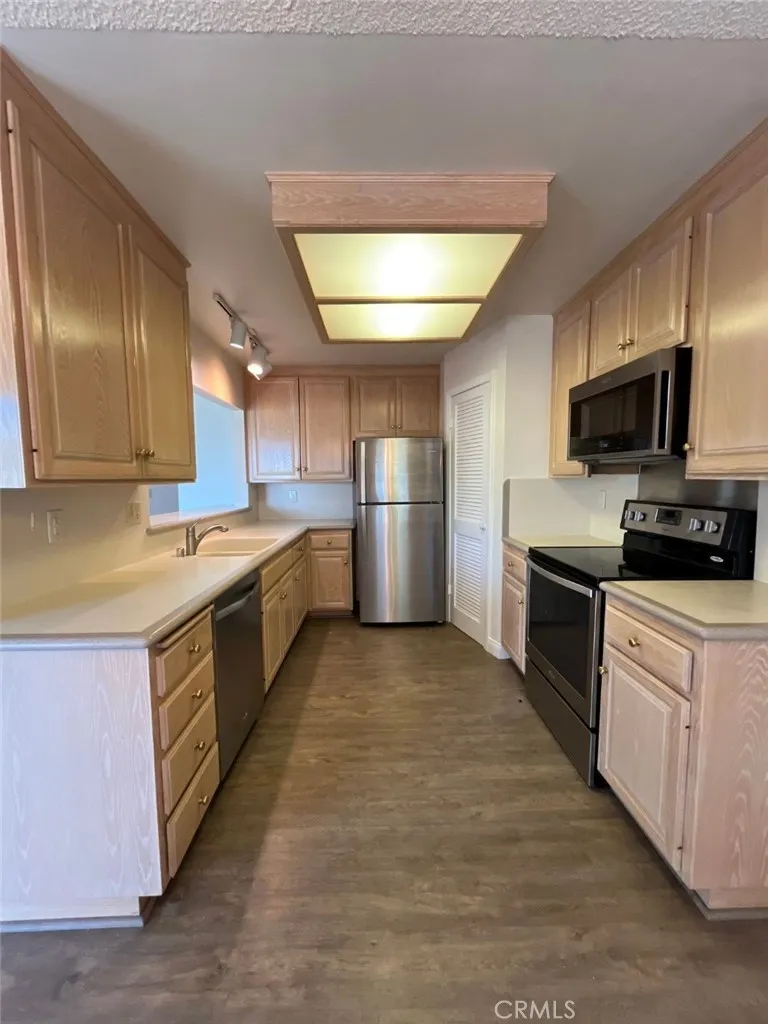 235 Avenida Lobeiro #113 San Clemente, CA 92672