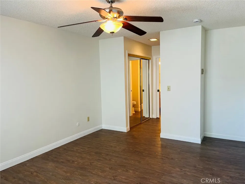 235 Avenida Lobeiro #113 San Clemente, CA 92672