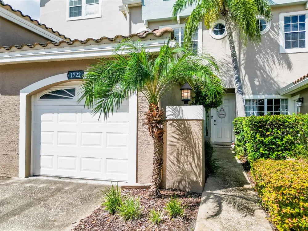 1722 ARABIAN LANE Palm Harbor, FL 34685
