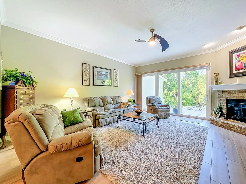 1722 ARABIAN LANE Palm Harbor, FL 34685