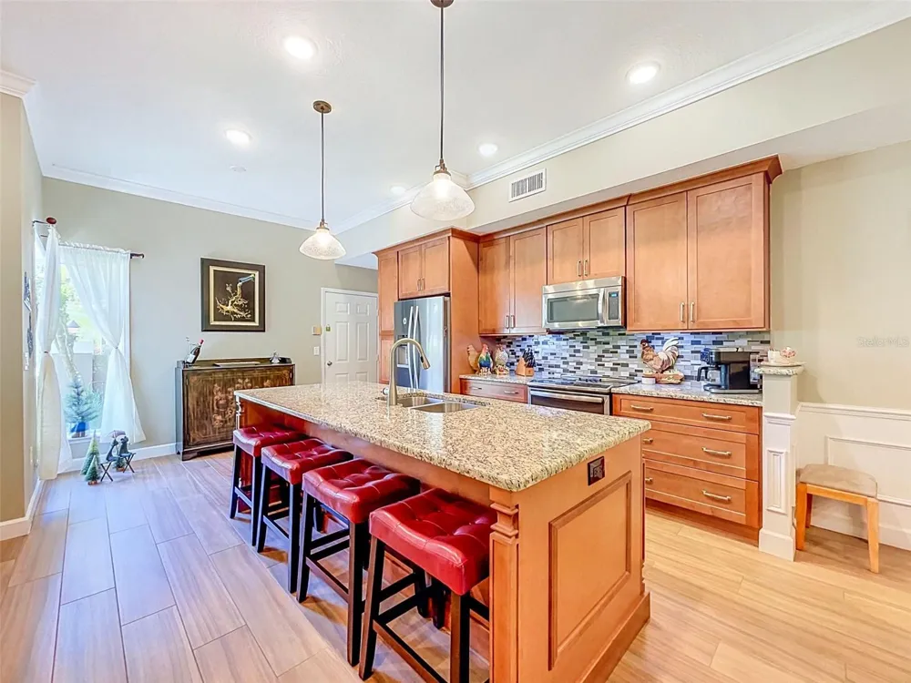 1722 ARABIAN LANE Palm Harbor, FL 34685
