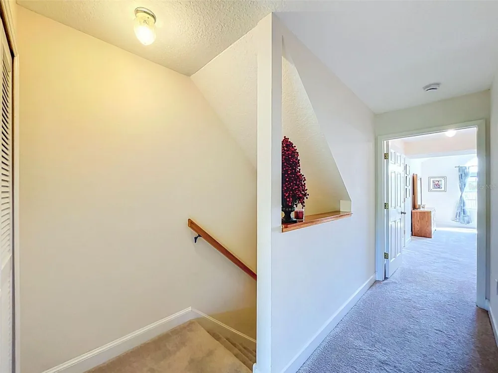 1722 ARABIAN LANE Palm Harbor, FL 34685