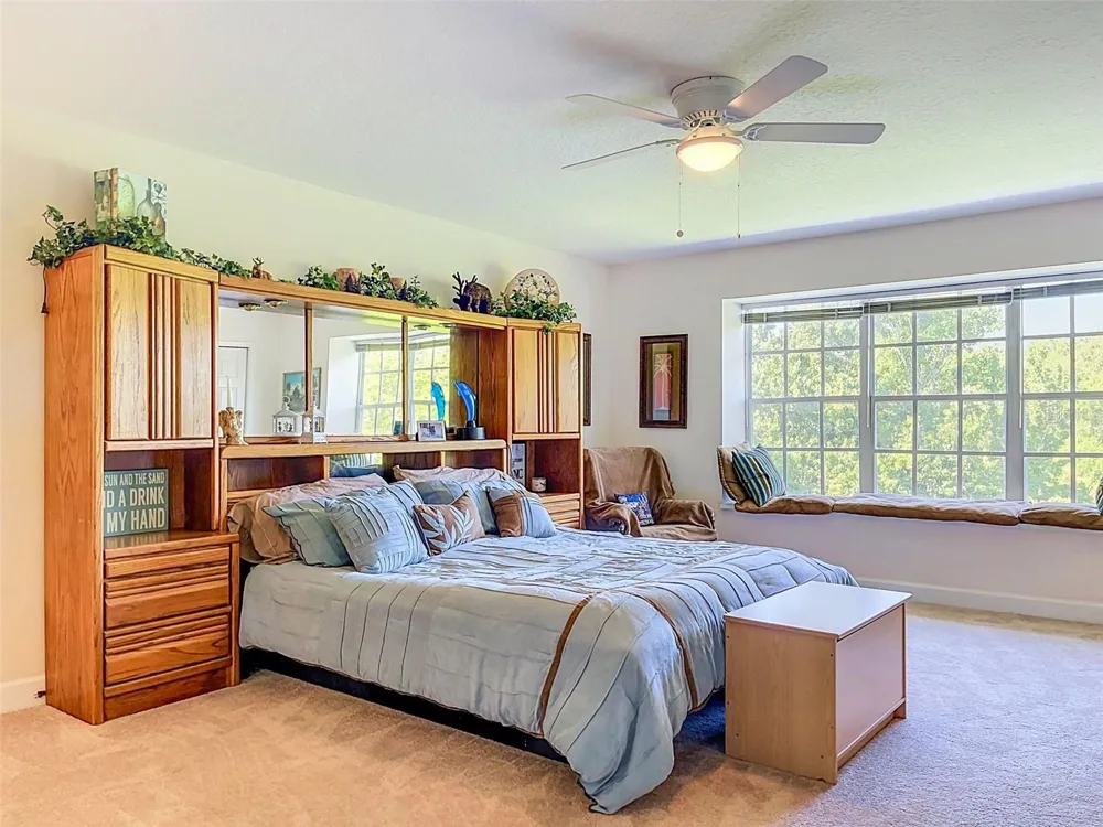 1722 ARABIAN LANE Palm Harbor, FL 34685