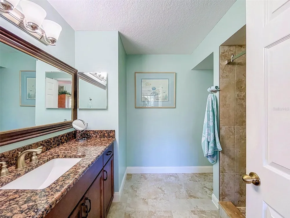 1722 ARABIAN LANE Palm Harbor, FL 34685