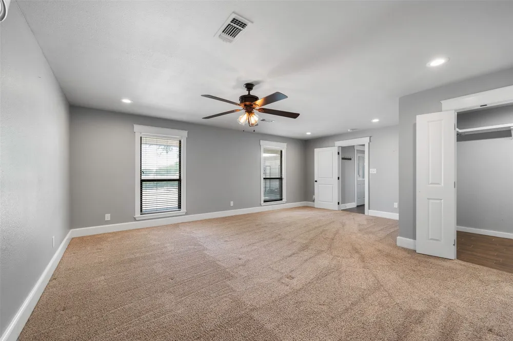 3949 County Road 302 Muenster, TX 76252