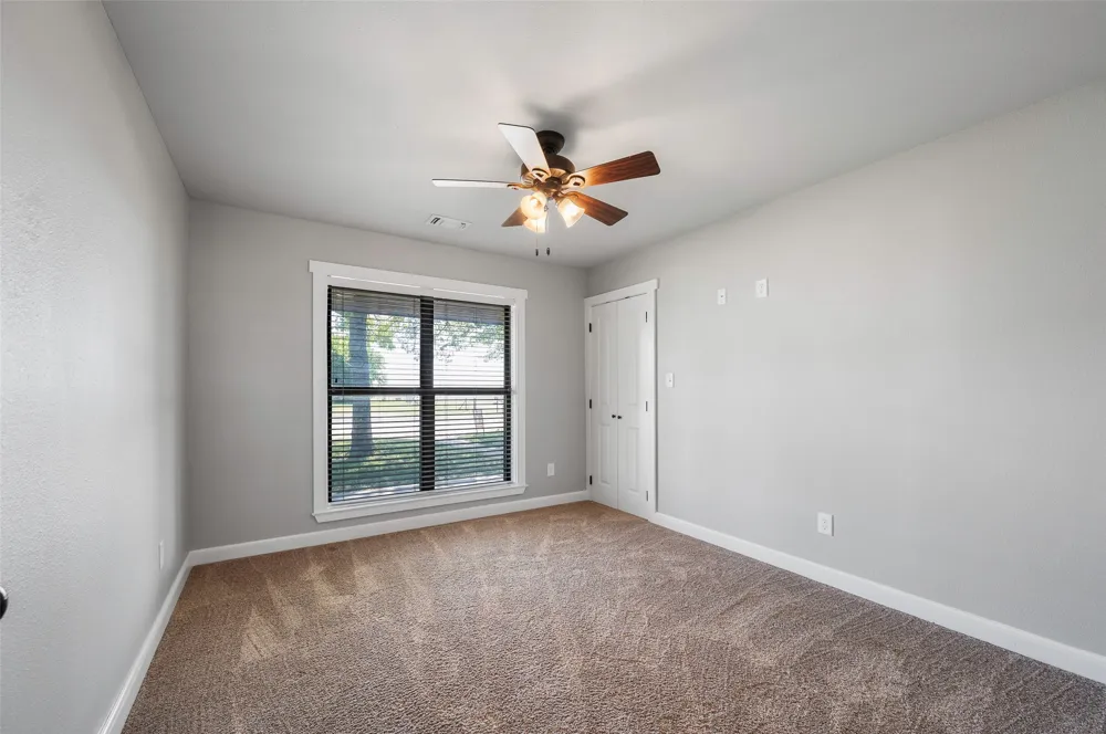 3949 County Road 302 Muenster, TX 76252