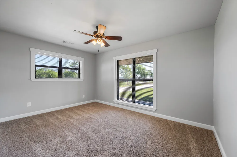 3949 County Road 302 Muenster, TX 76252