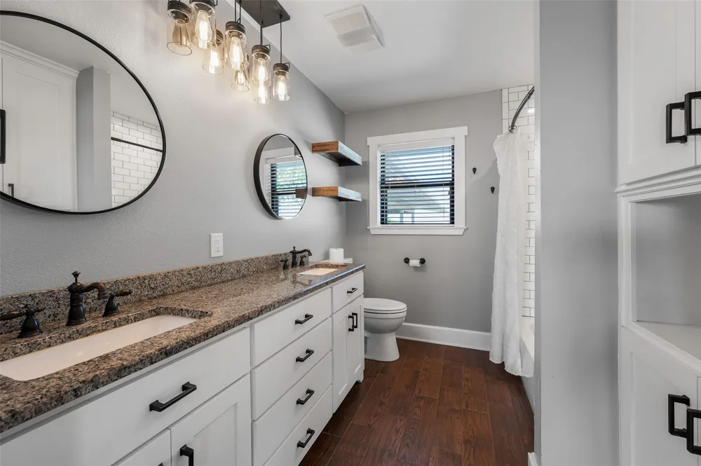 3949 County Road 302 Muenster, TX 76252