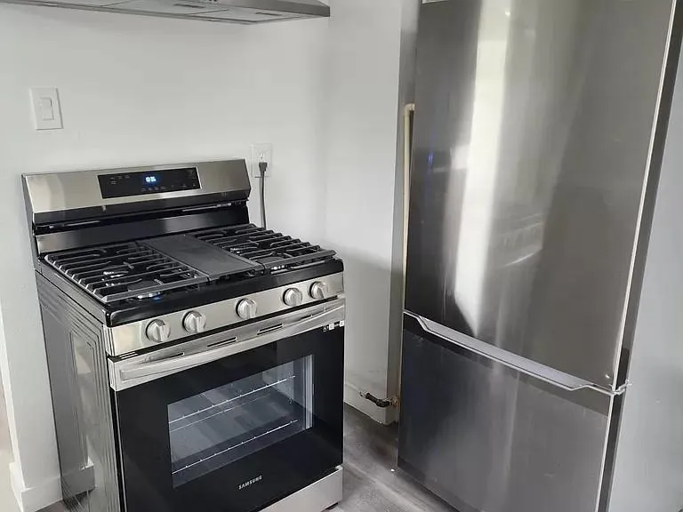 3903 Broyles Street Houston, TX 77026