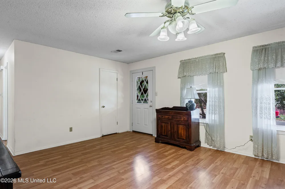 3565 Heathcliff Drive Horn Lake, MS 38637