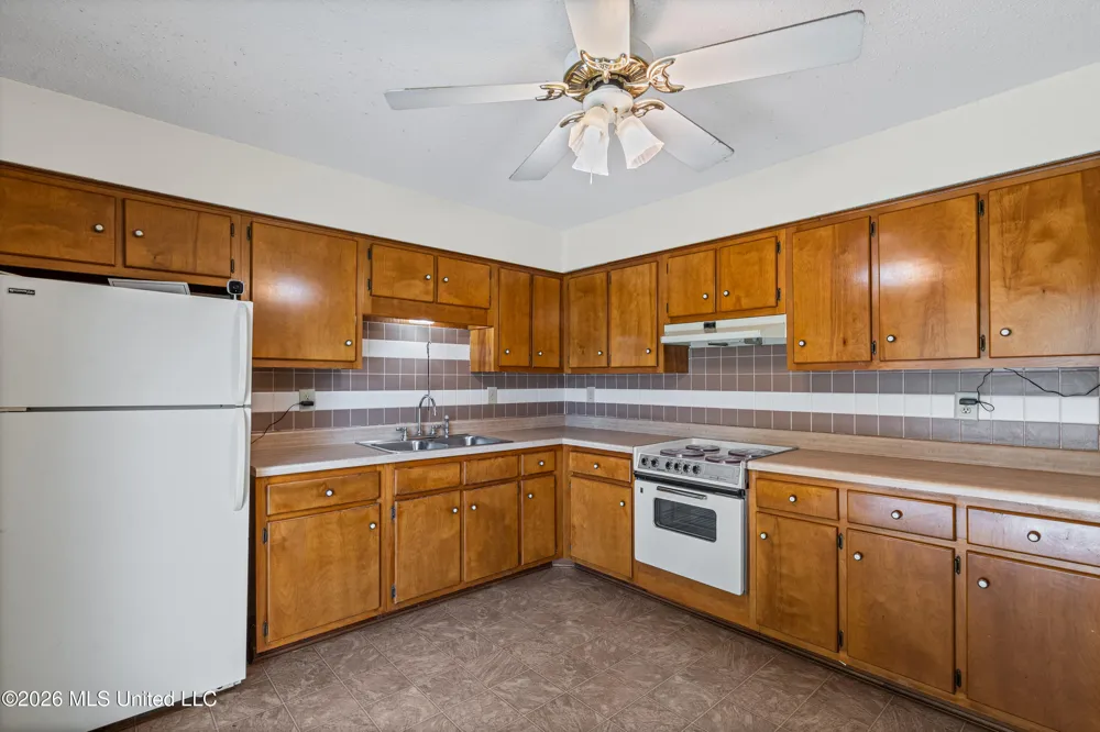 3565 Heathcliff Drive Horn Lake, MS 38637