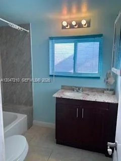 75 Coral Dr Key Largo, FL 33037