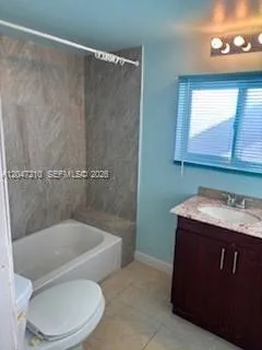 75 Coral Dr Key Largo, FL 33037