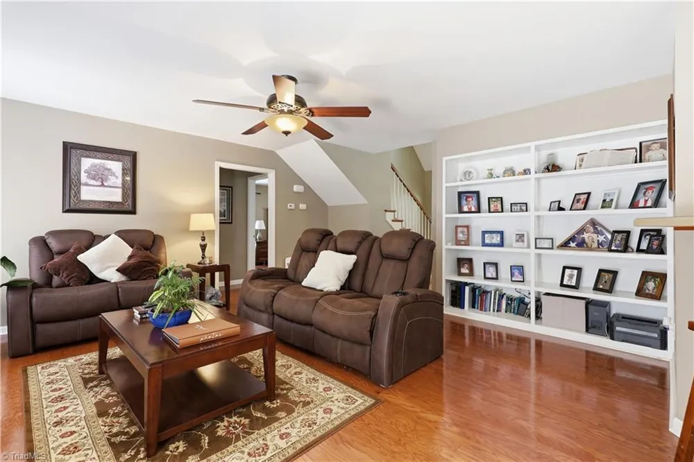 2130 Willow Oak Drive Thomasville, NC 27360