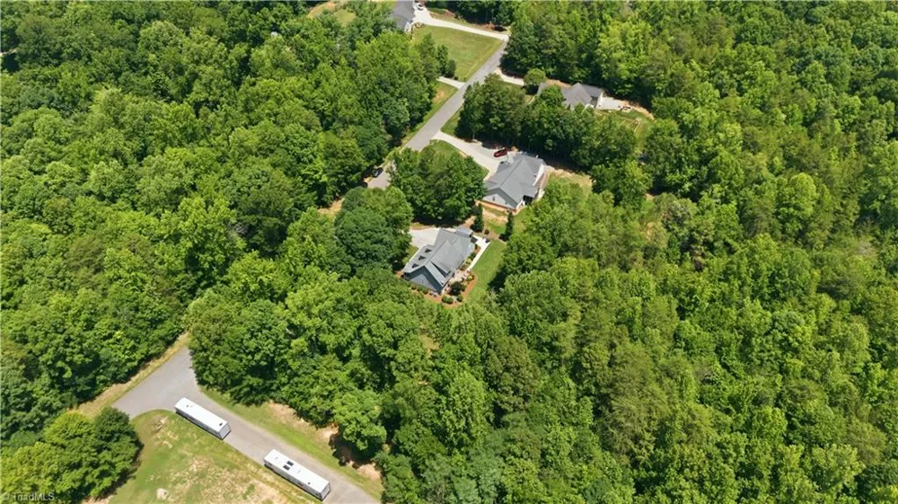 2130 Willow Oak Drive Thomasville, NC 27360