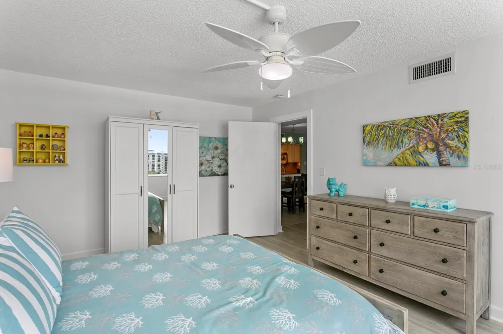 1430 GULF BOULEVARD #806 Clearwater, FL 33767